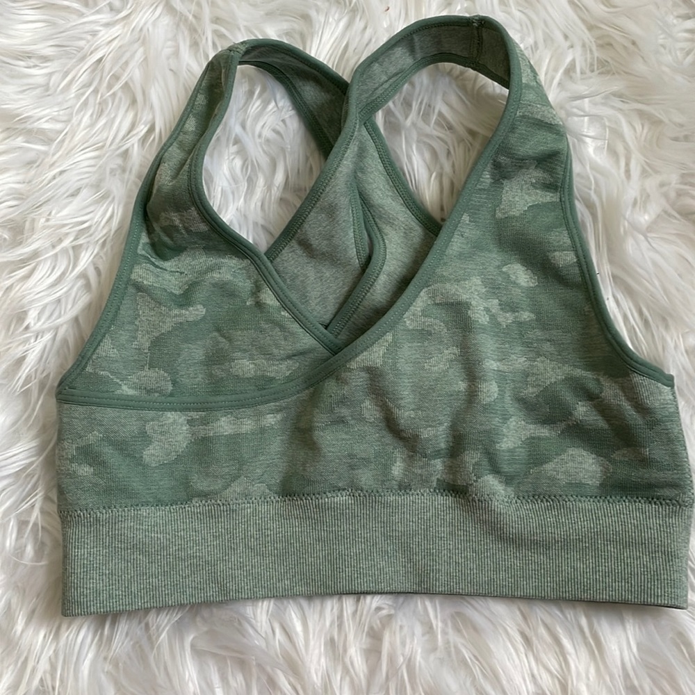 Sports bra